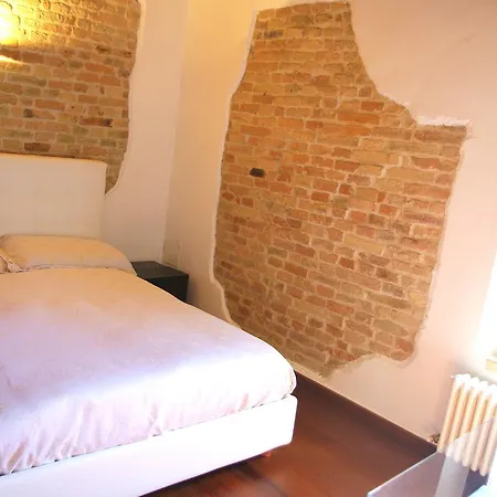Ferienhaus Panoramic House Of Art On The Hills Of Urbino. Privacy And Relax Among Nature. *