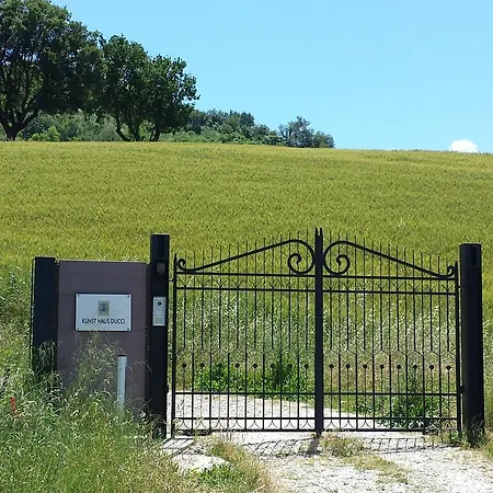 Ferienhaus Panoramic House Of Art On The Hills Of Urbino. Privacy And Relax Among Nature. *
